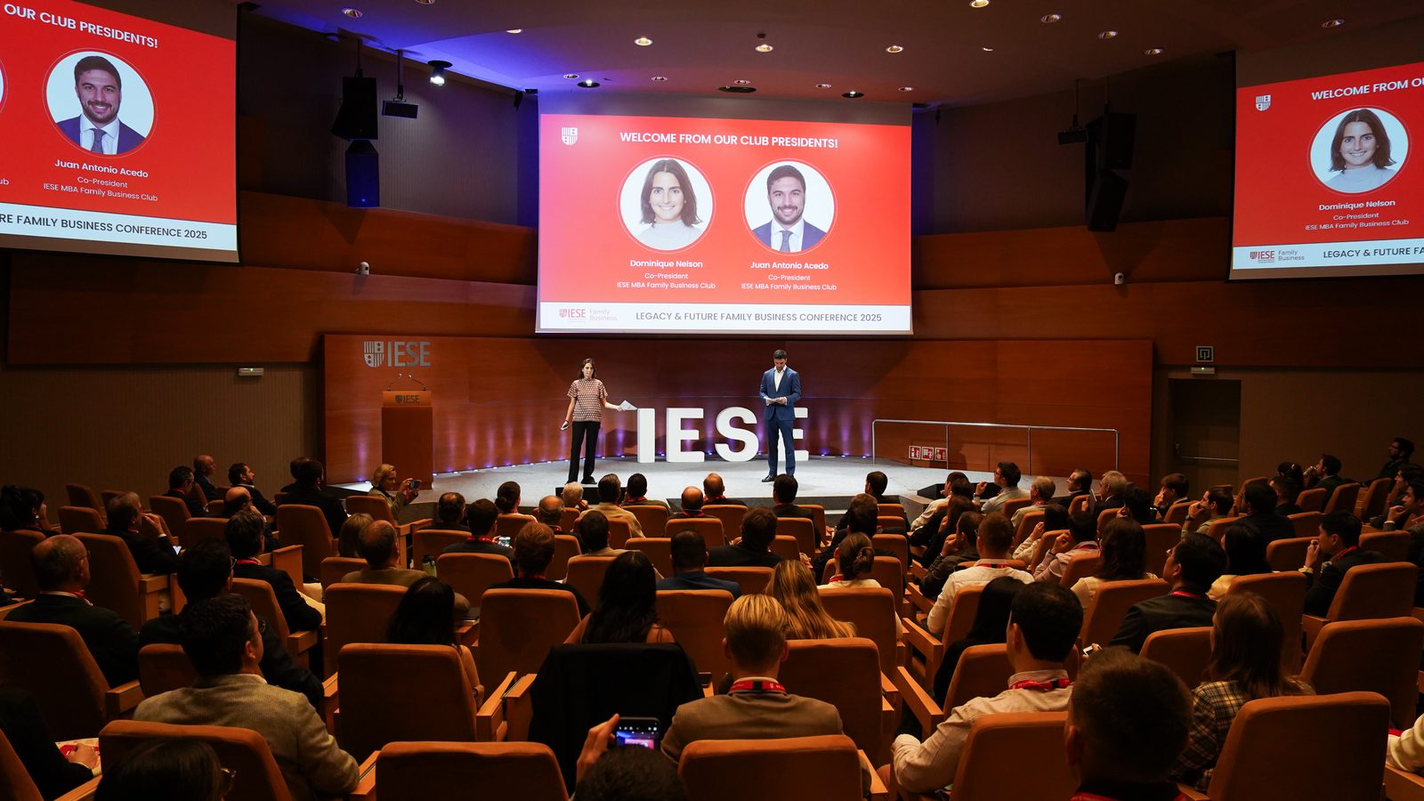 Conference moment